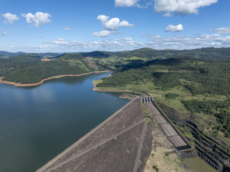 Vista aérea da Usina Foz do Areia, no Paraná